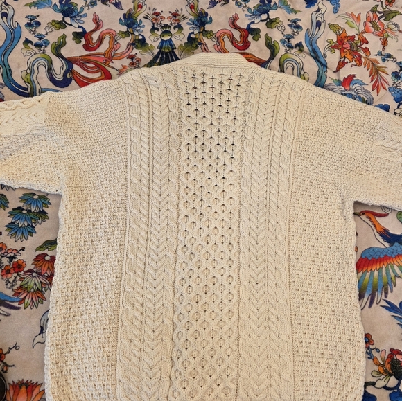 Carraigdonn Cardigan - Picture 4 of 11
